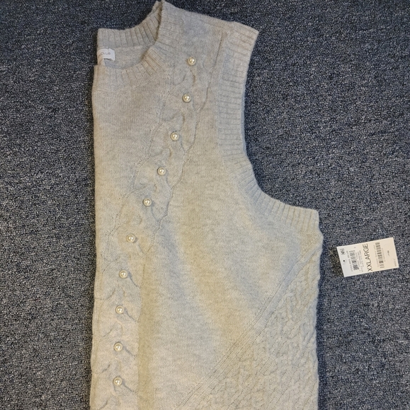 Charter Club Grey Pearl Embellished Sweater Vest. Sz. XXL - Picture 7 of 7